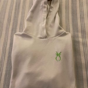 Dudley Stephen’s sweatshirt